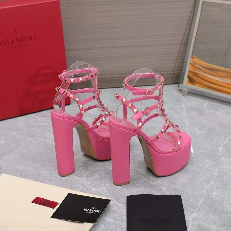 Reliable Valentino Sandals 37067