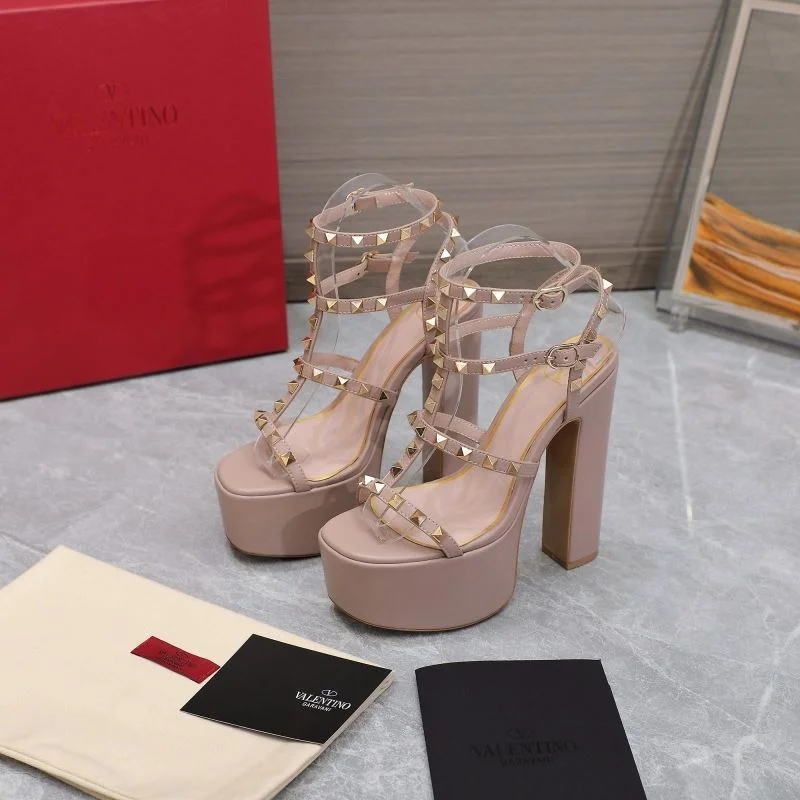 SoftTouch Valentino Sandals 37075