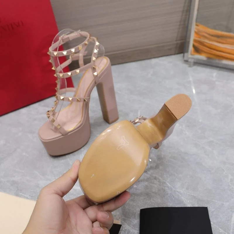 SoftTouch Valentino Sandals 37075