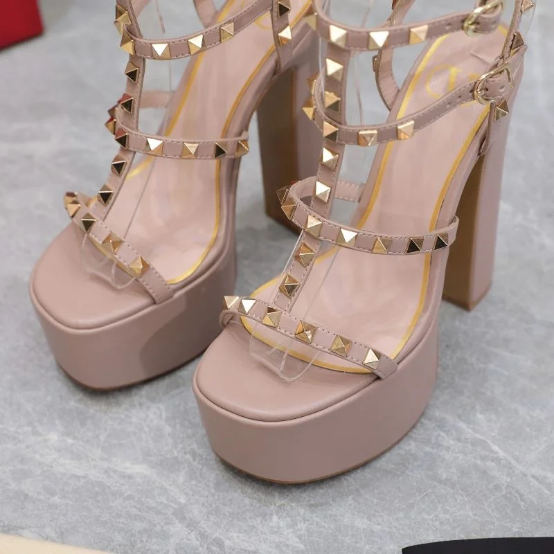 SoftTouch Valentino Sandals 37075