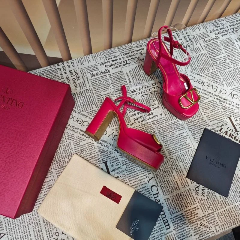 Upgraded Valentino Sandals 37069