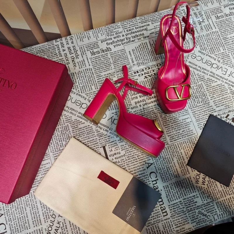 Upgraded Valentino Sandals 37069