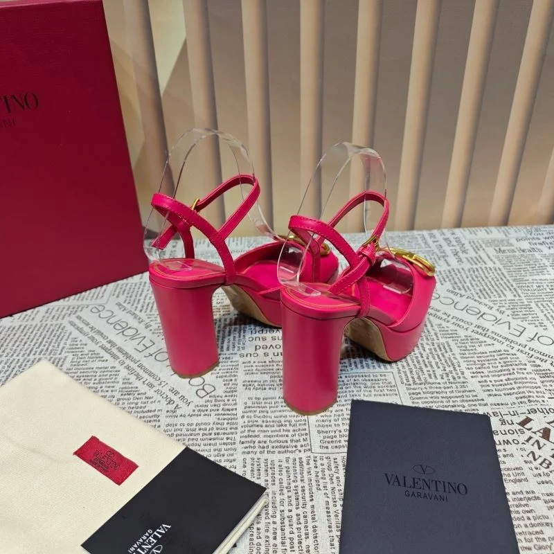 Upgraded Valentino Sandals 37069