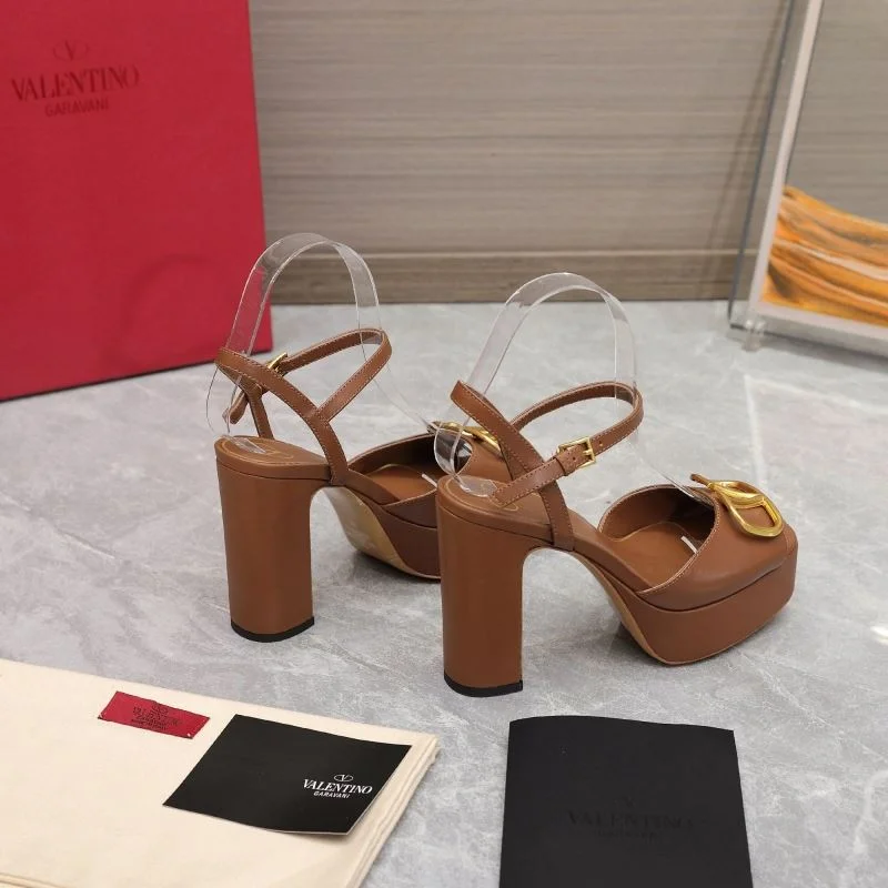 Valentino Sandals HighQuality 37062