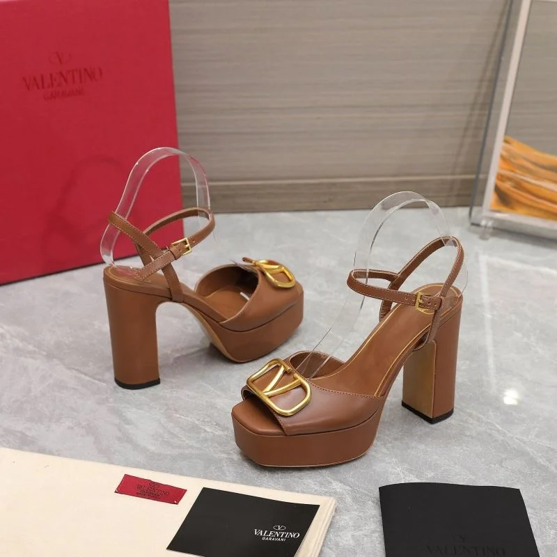 Valentino Sandals HighQuality 37062