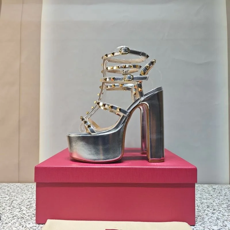 FashionForward Valentino Sandals 37061