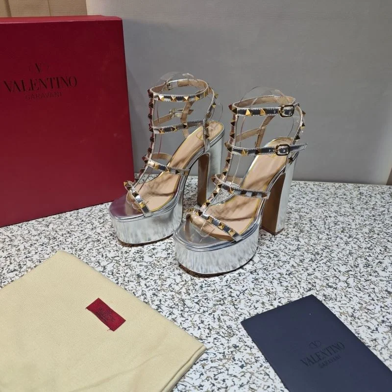 FashionForward Valentino Sandals 37061