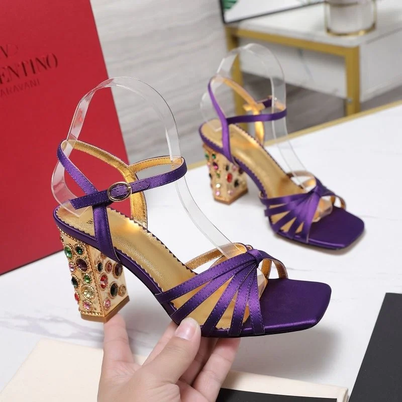 Valentino Sandals Minimalist 37042