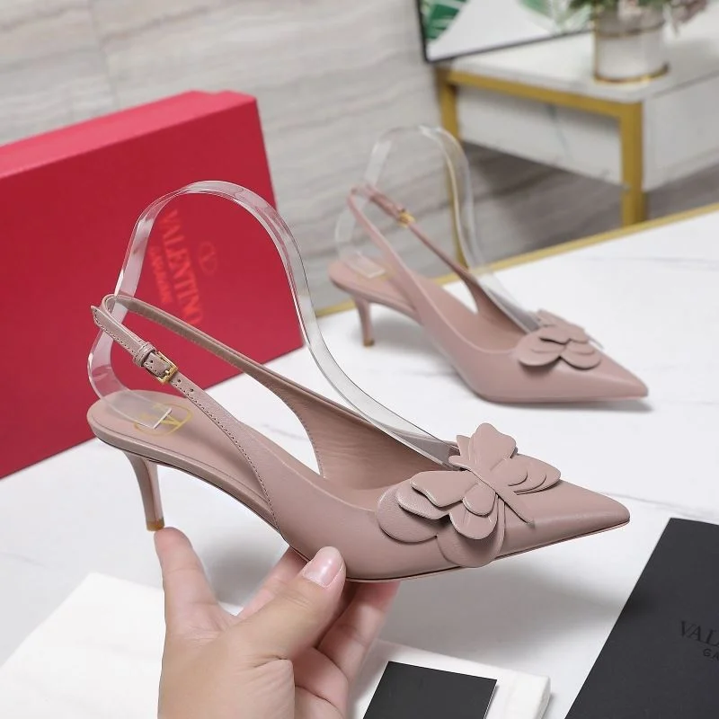 Valentino Sandals Trendsetting 37046