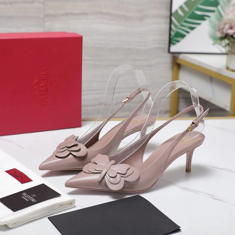 Valentino Sandals Trendsetting 37046