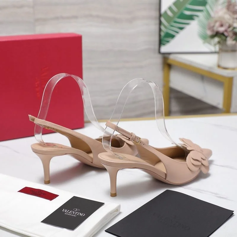 Valentino Sandals Premium 37055