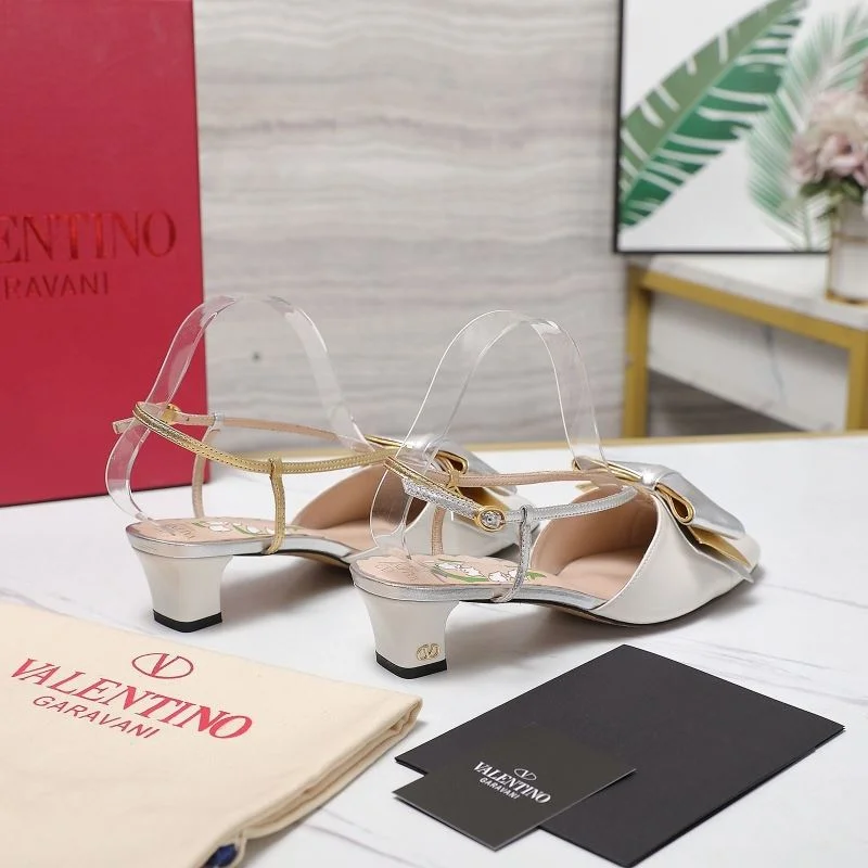 Packable Valentino Sandals 37037