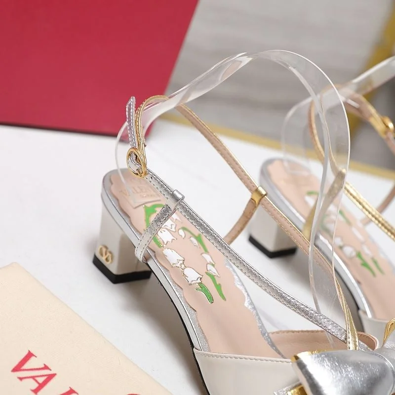 Packable Valentino Sandals 37037