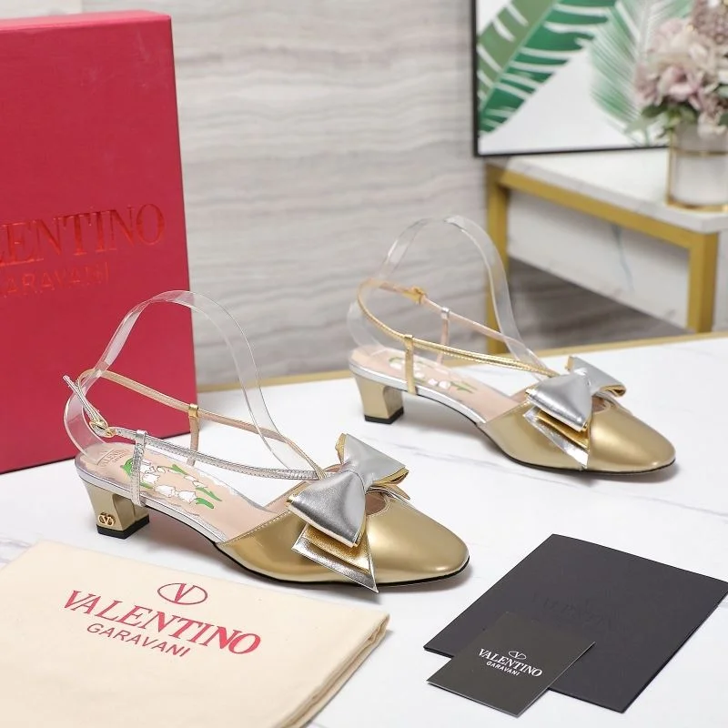 Valentino Sandals Snug 37058