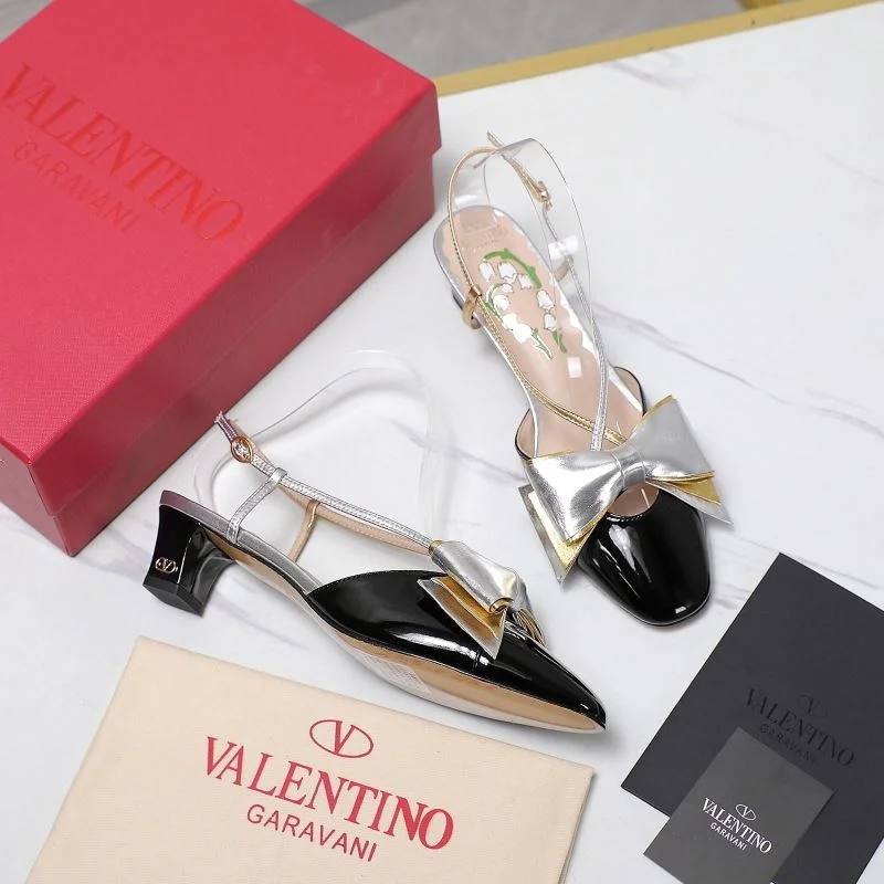 Valentino Sandals GoodFit 37048