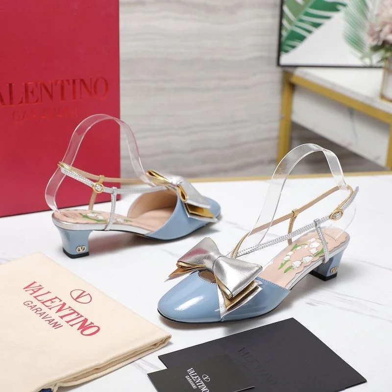 Valentino Sandals Snug 37056