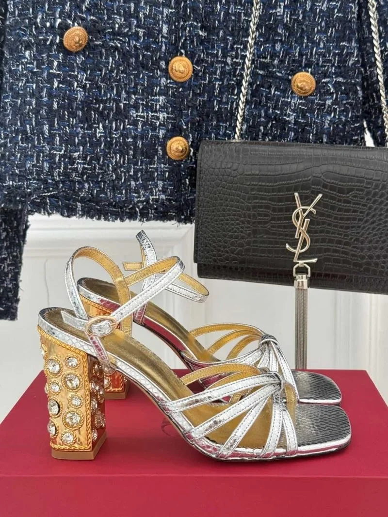 Unisex Valentino Sandals 37049
