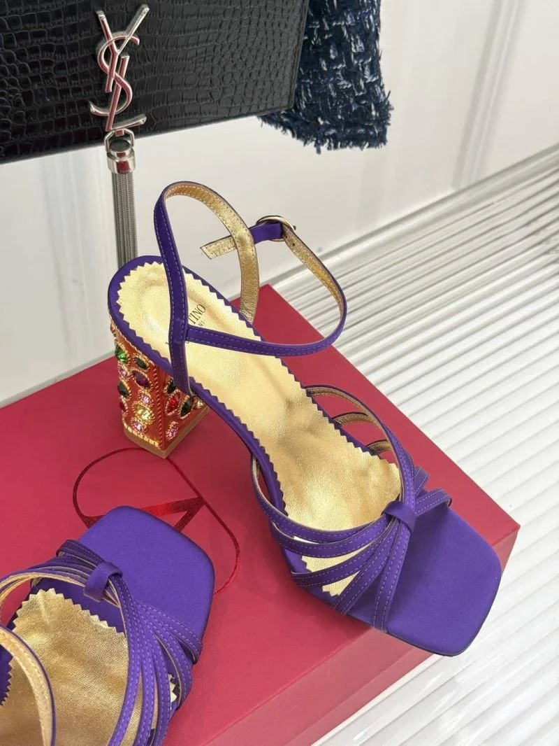 Valentino Sandals UrbanChic 37045