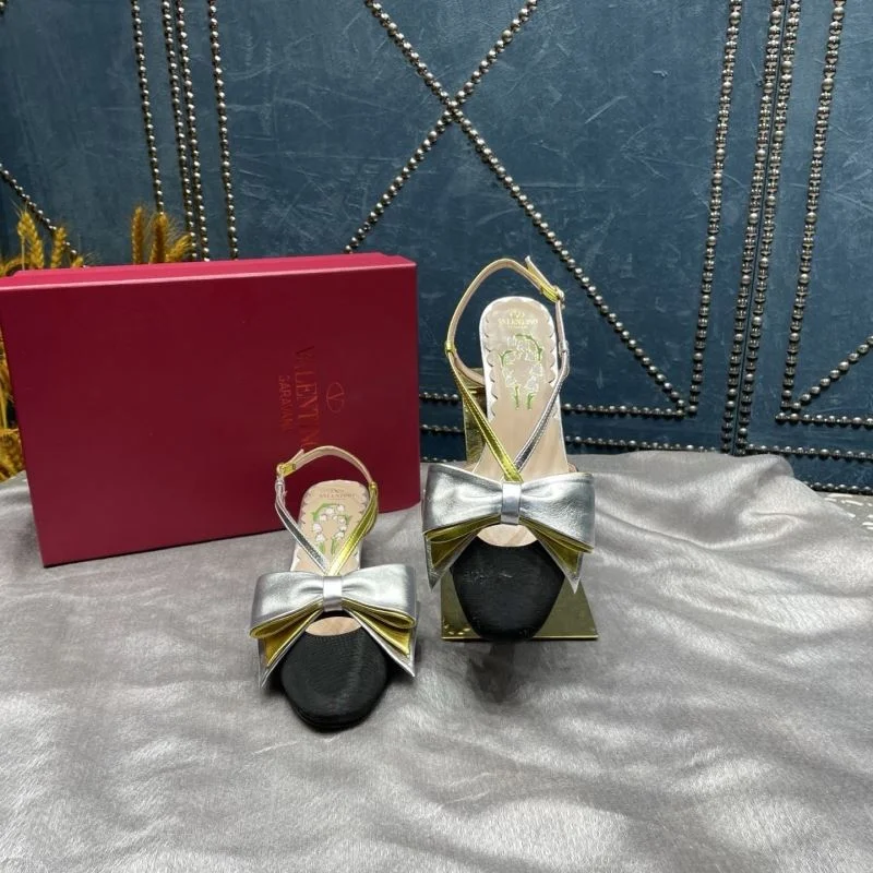 Valentino Sandals Colorful 37035