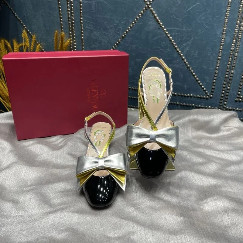Valentino Sandals DailyWear 37038
