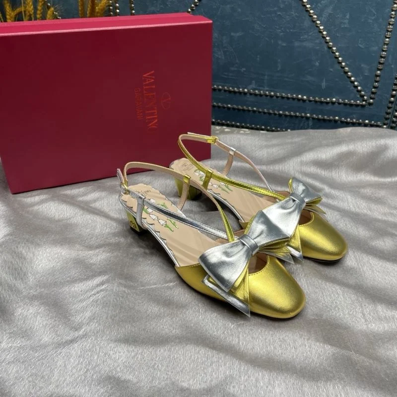 StreetReady Valentino Sandals 37054