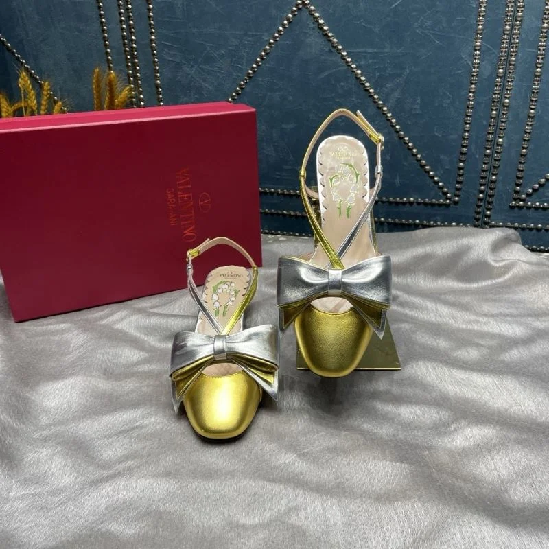 StreetReady Valentino Sandals 37054