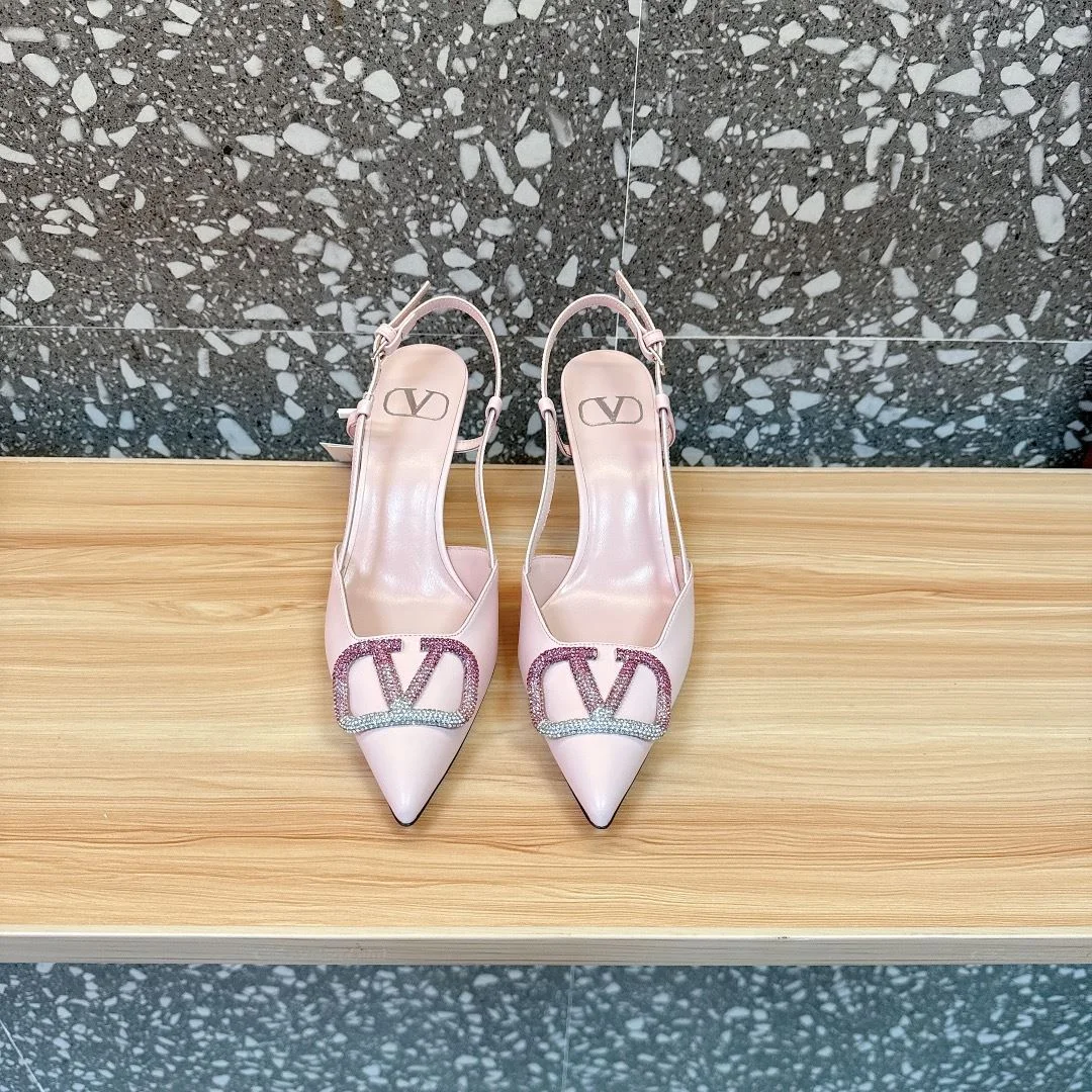 Valentino Sandals Elegant 36091