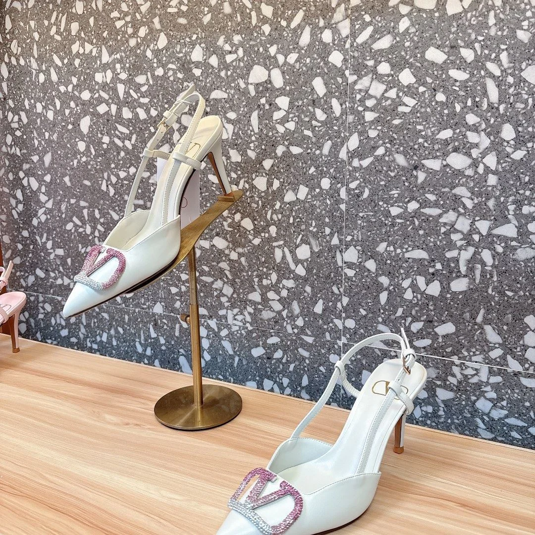 Valentino Sandals Refined 36089