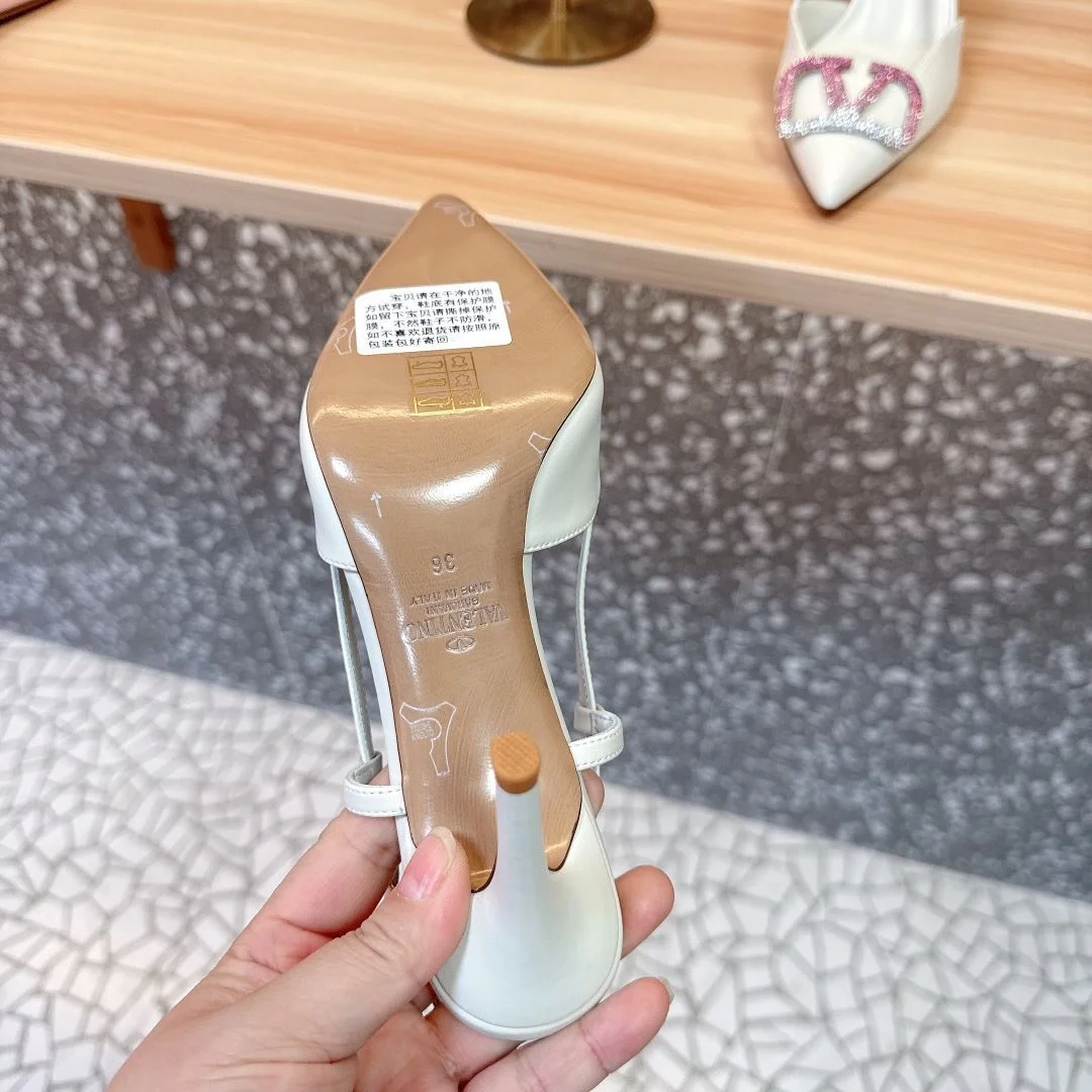 Valentino Sandals Refined 36089