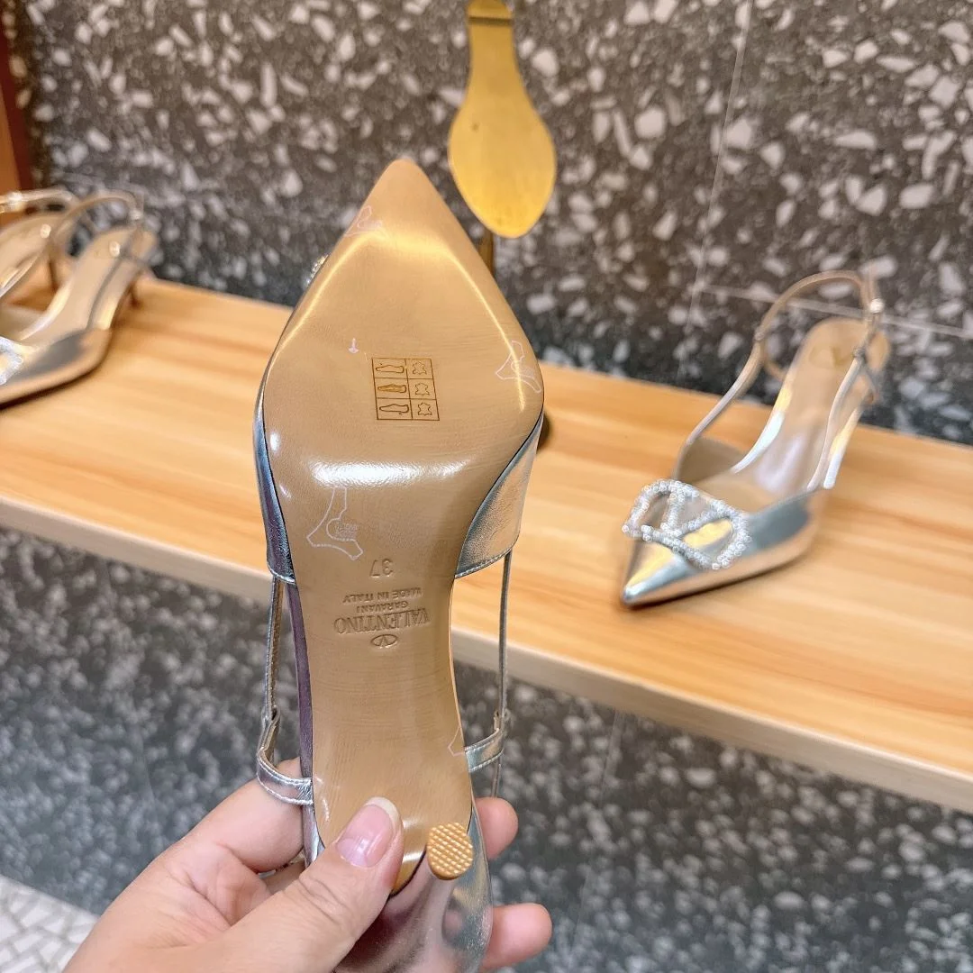 Modern Valentino Sandals 36090