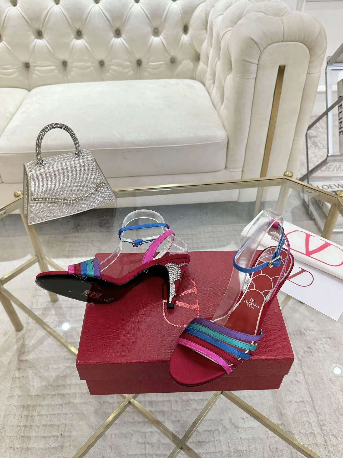 MoistureWicking Valentino Sandals 36074