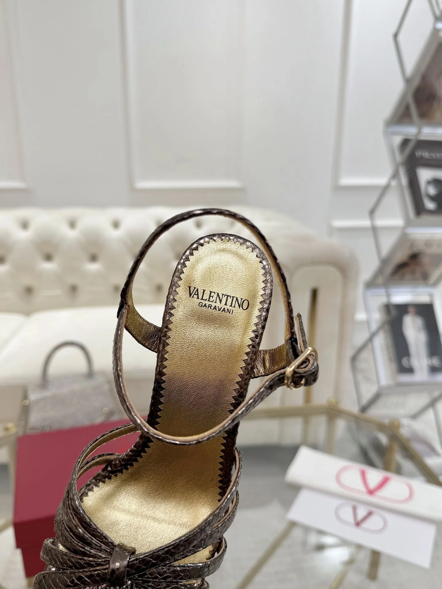 Supportive Valentino Sandals 36063