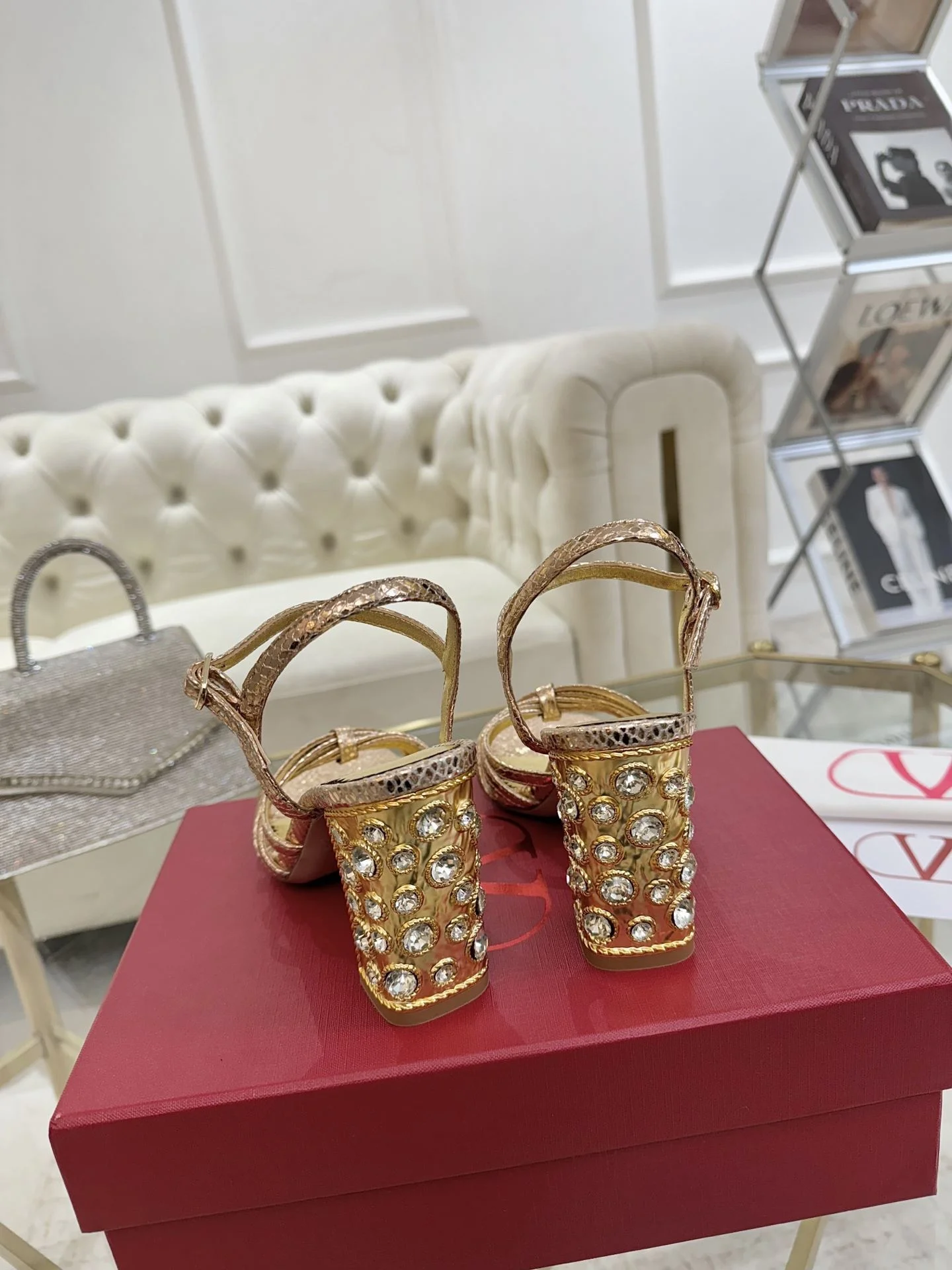 Valentino Sandals Comfortable 36073