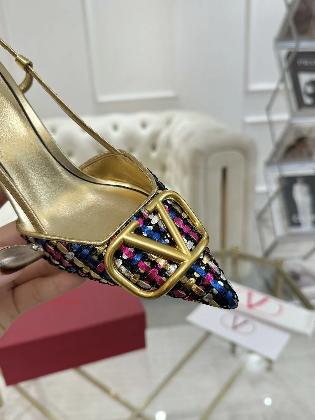 Valentino Sandals NewStyle 36077