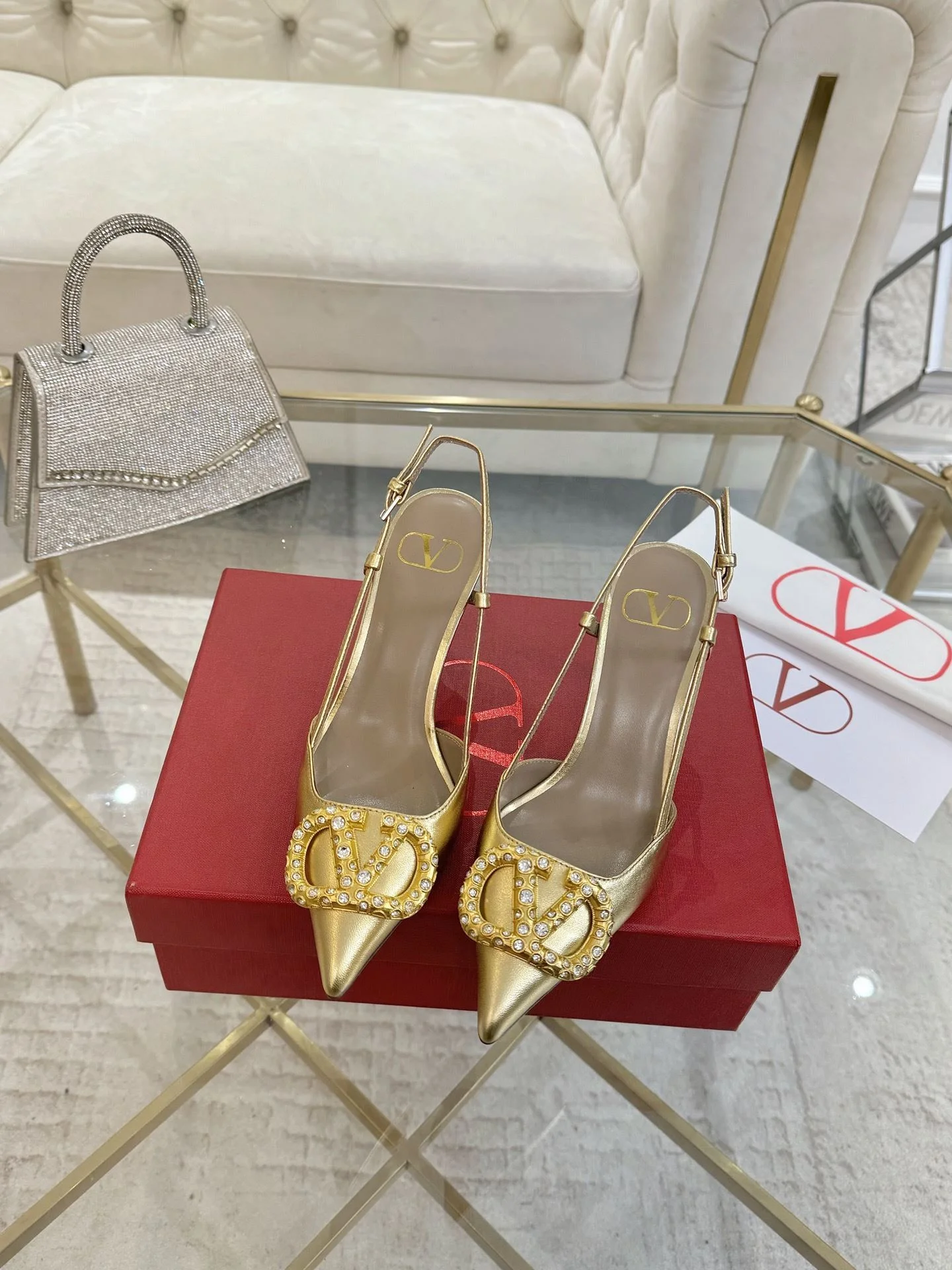 Valentino Sandals Practical 36059