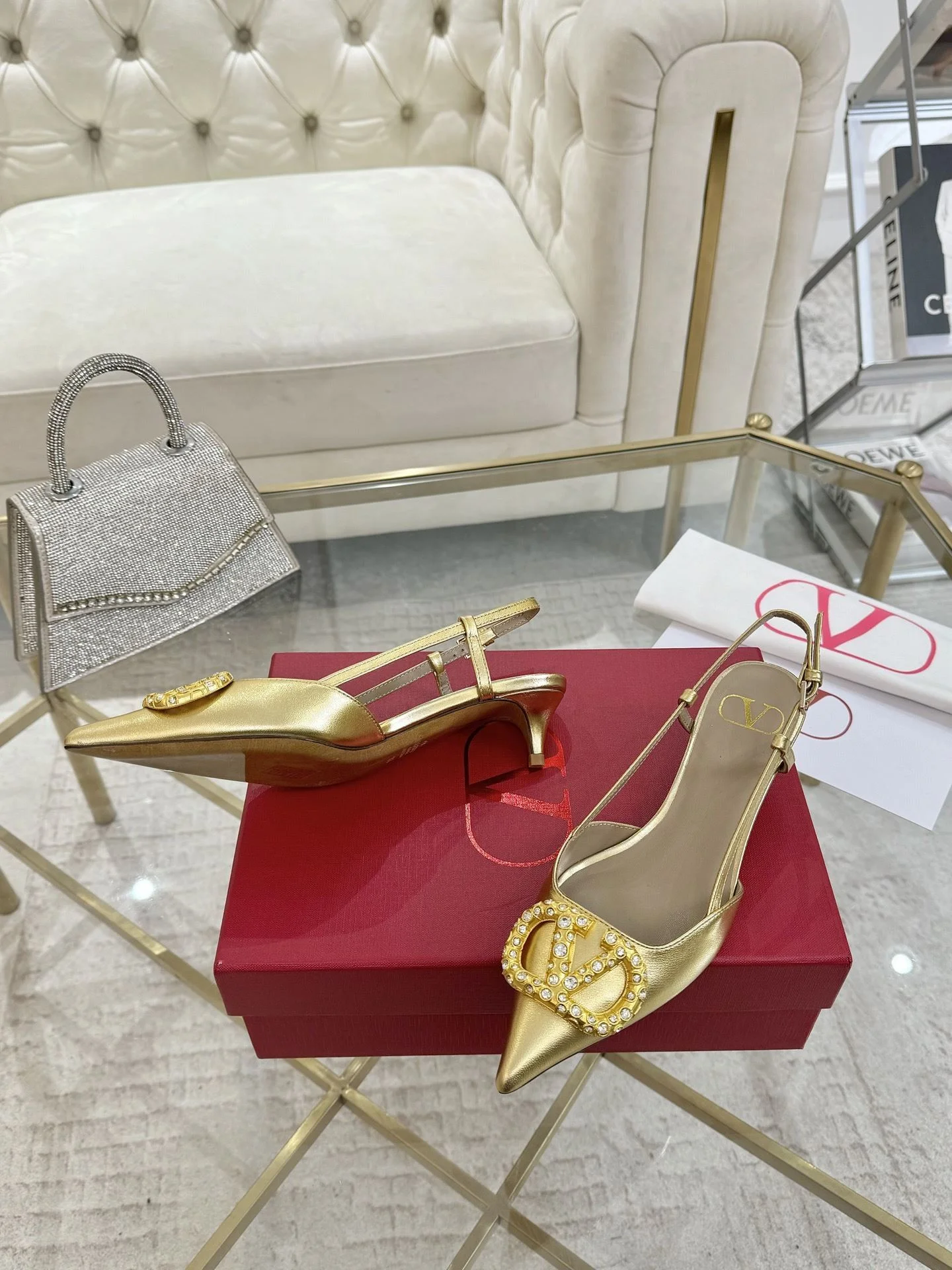 WellDesigned Valentino Sandals 36069