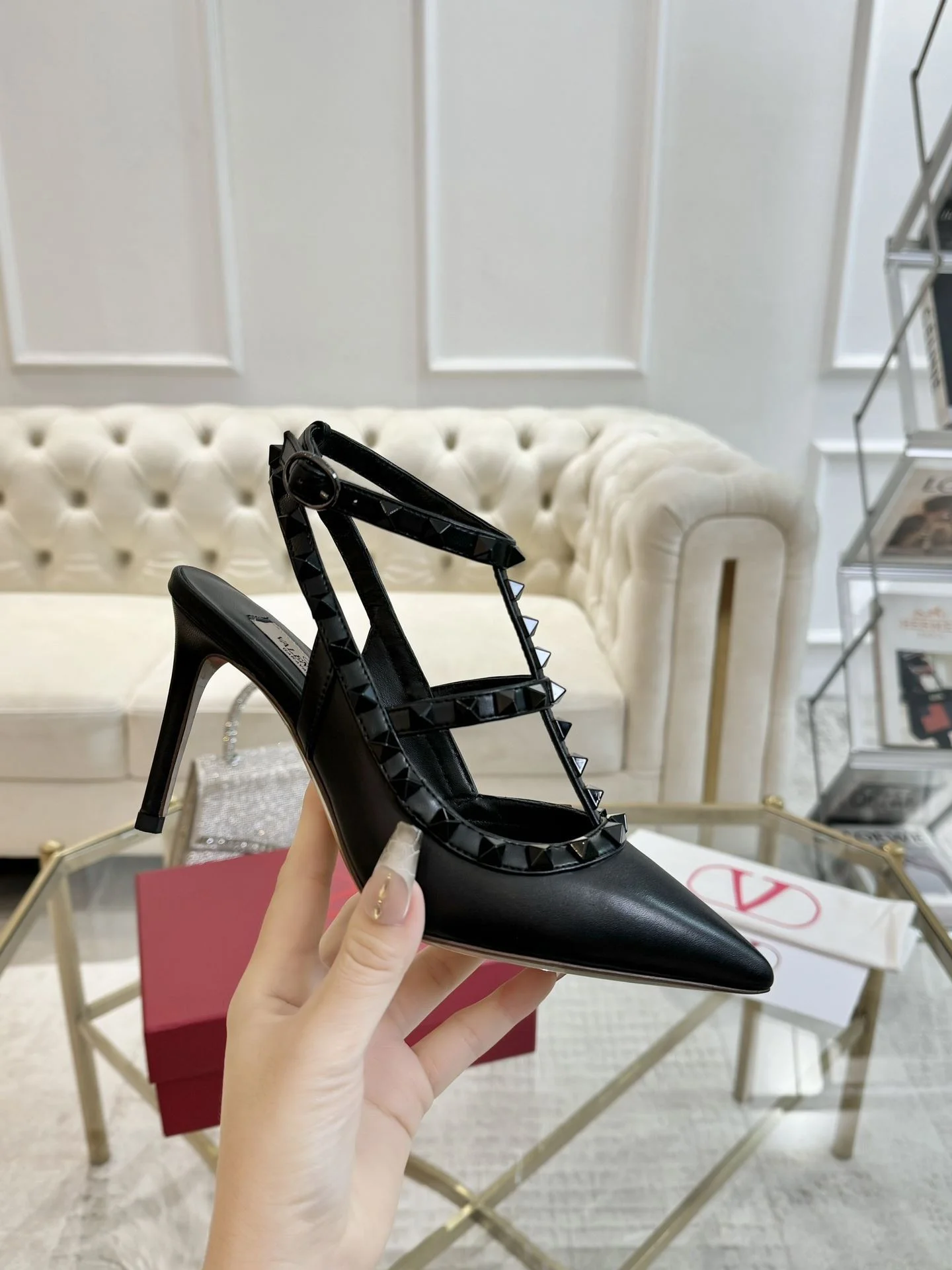 Valentino Sandals Neat 36072