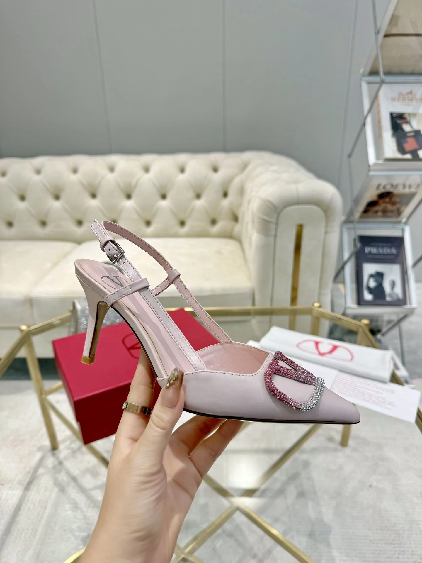 Sustainable Valentino Sandals 36058