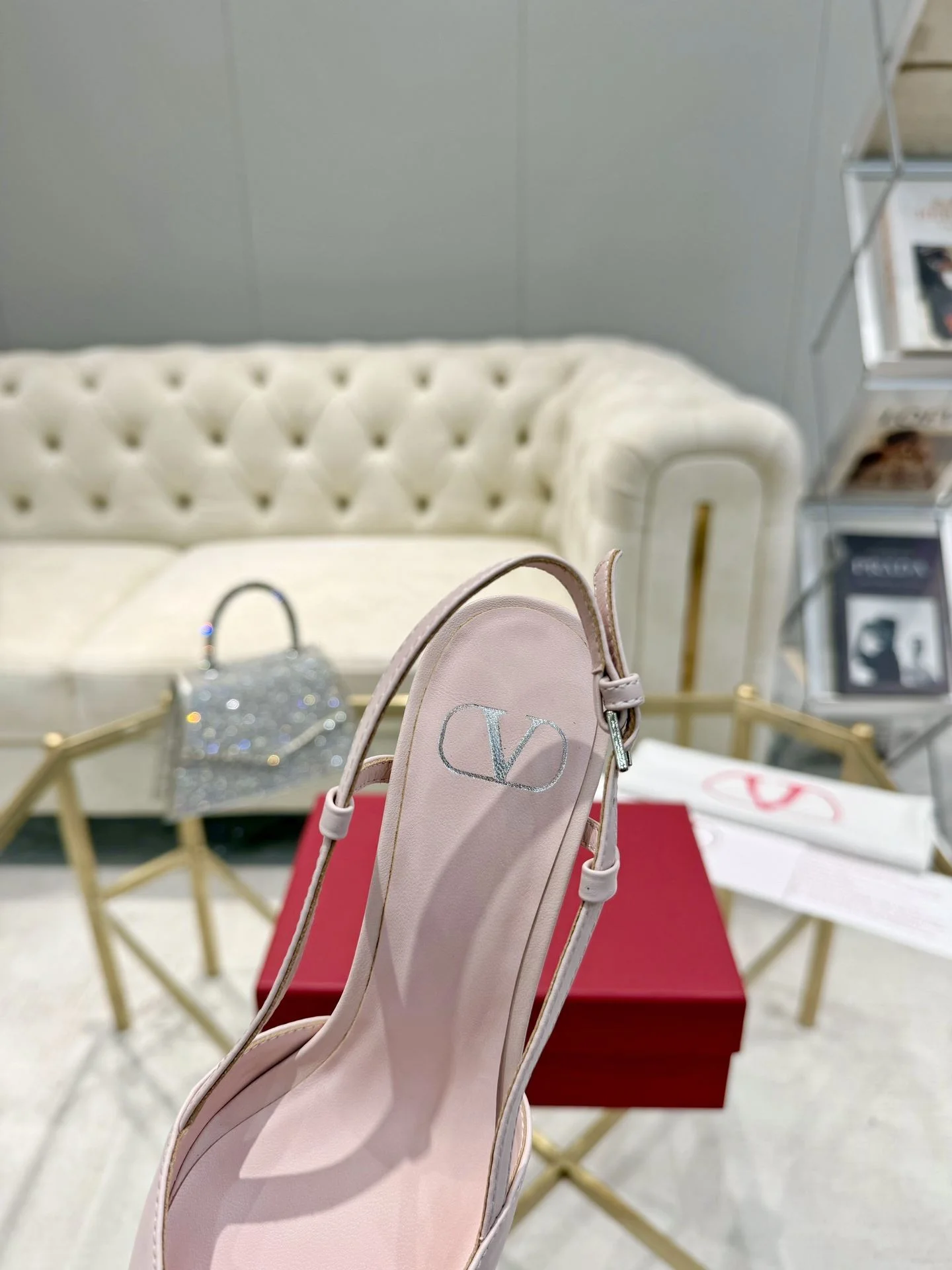 Sustainable Valentino Sandals 36058