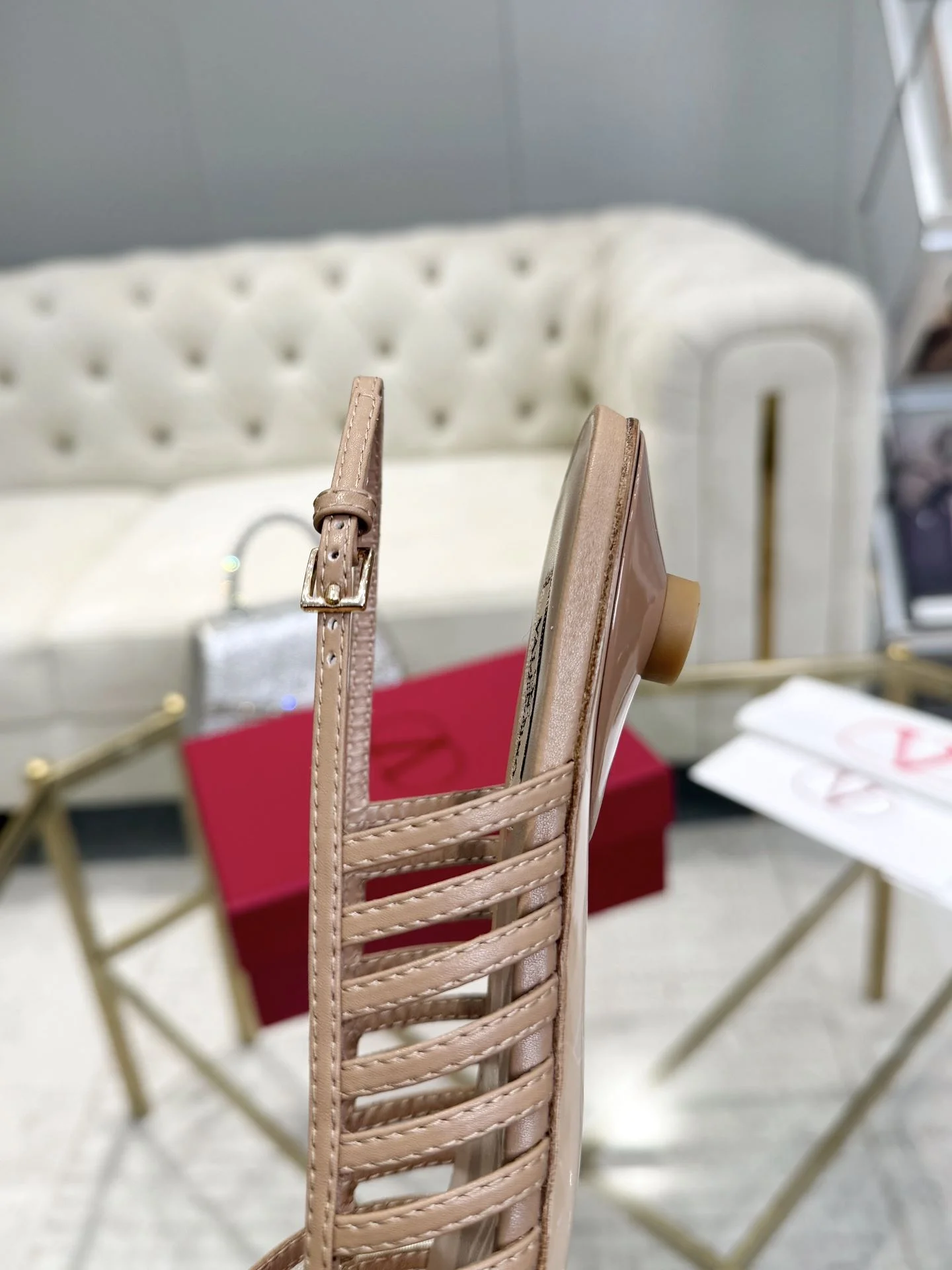 Valentino Sandals Fashionable 36052