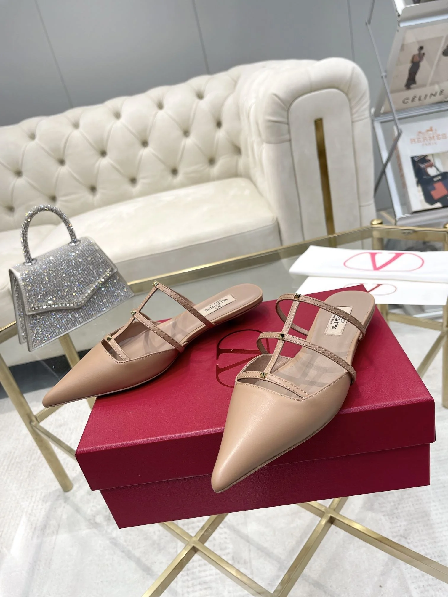 Valentino Sandals Breathable 36051