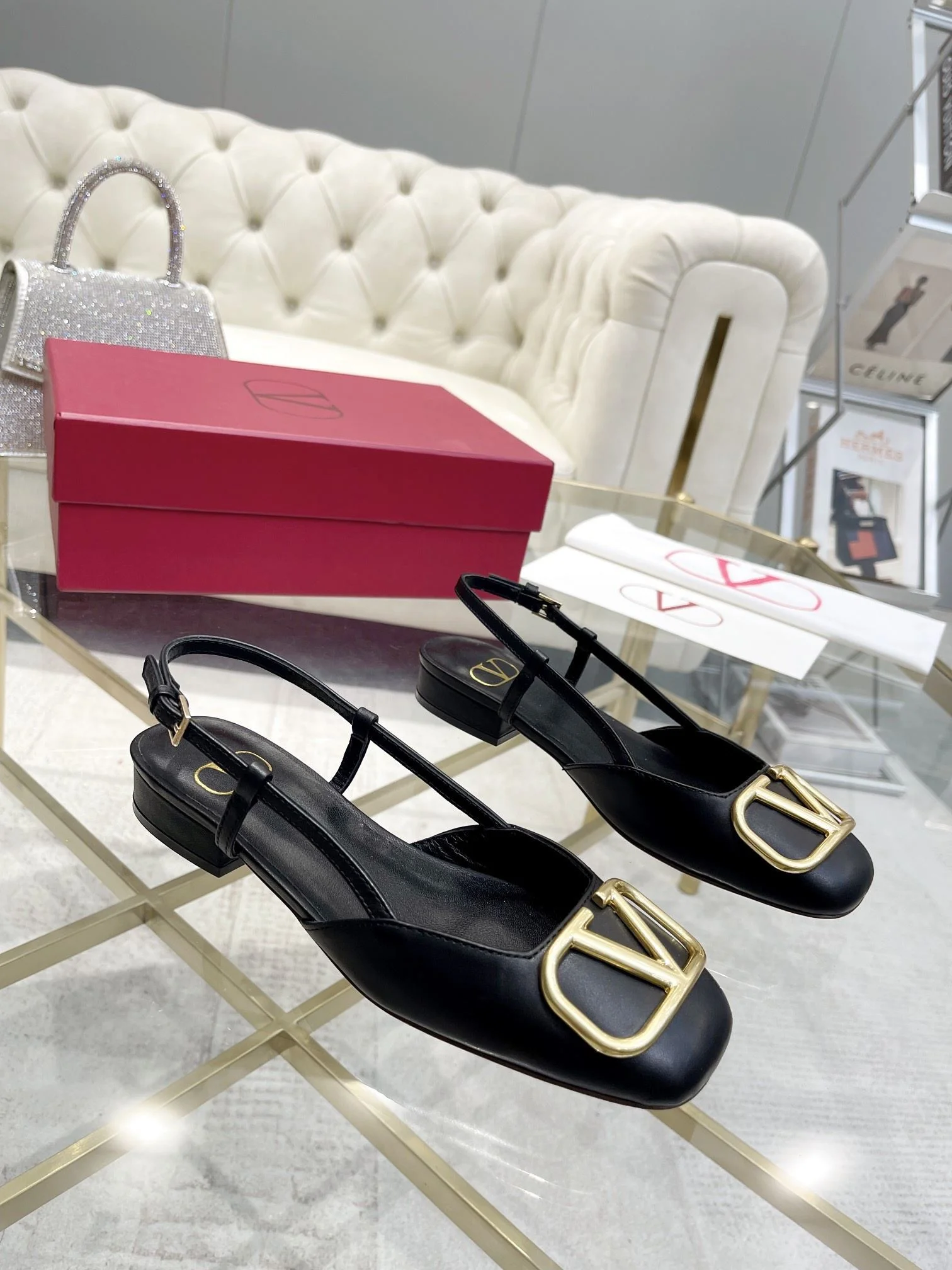 Valentino Sandals MoistureWicking 36043
