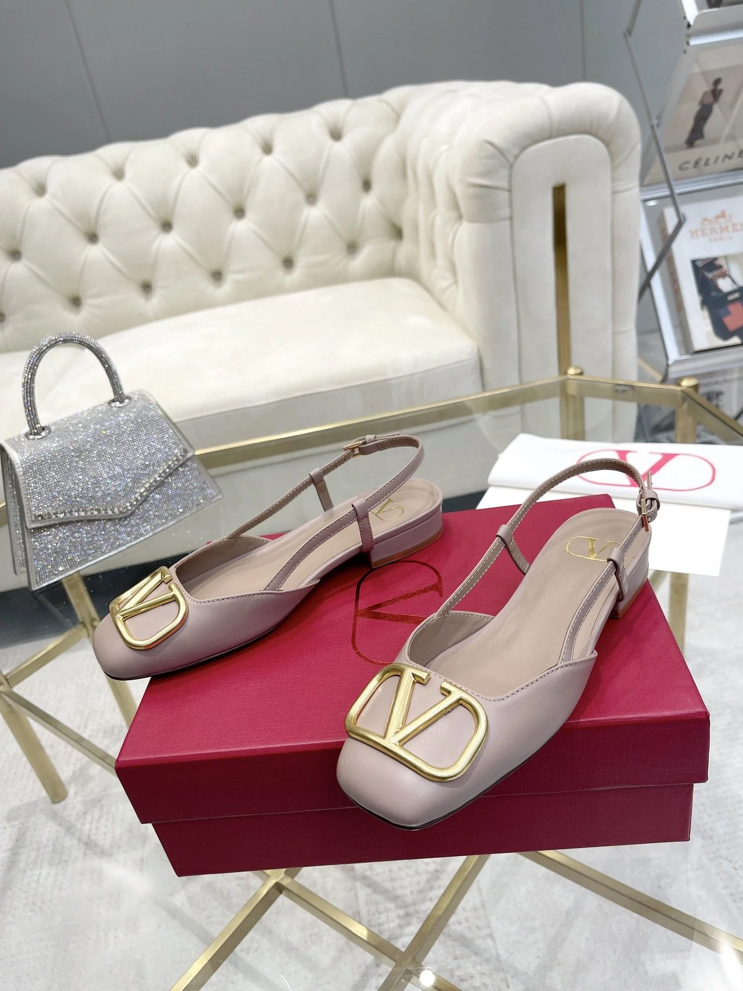 Compact Valentino Sandals 36028