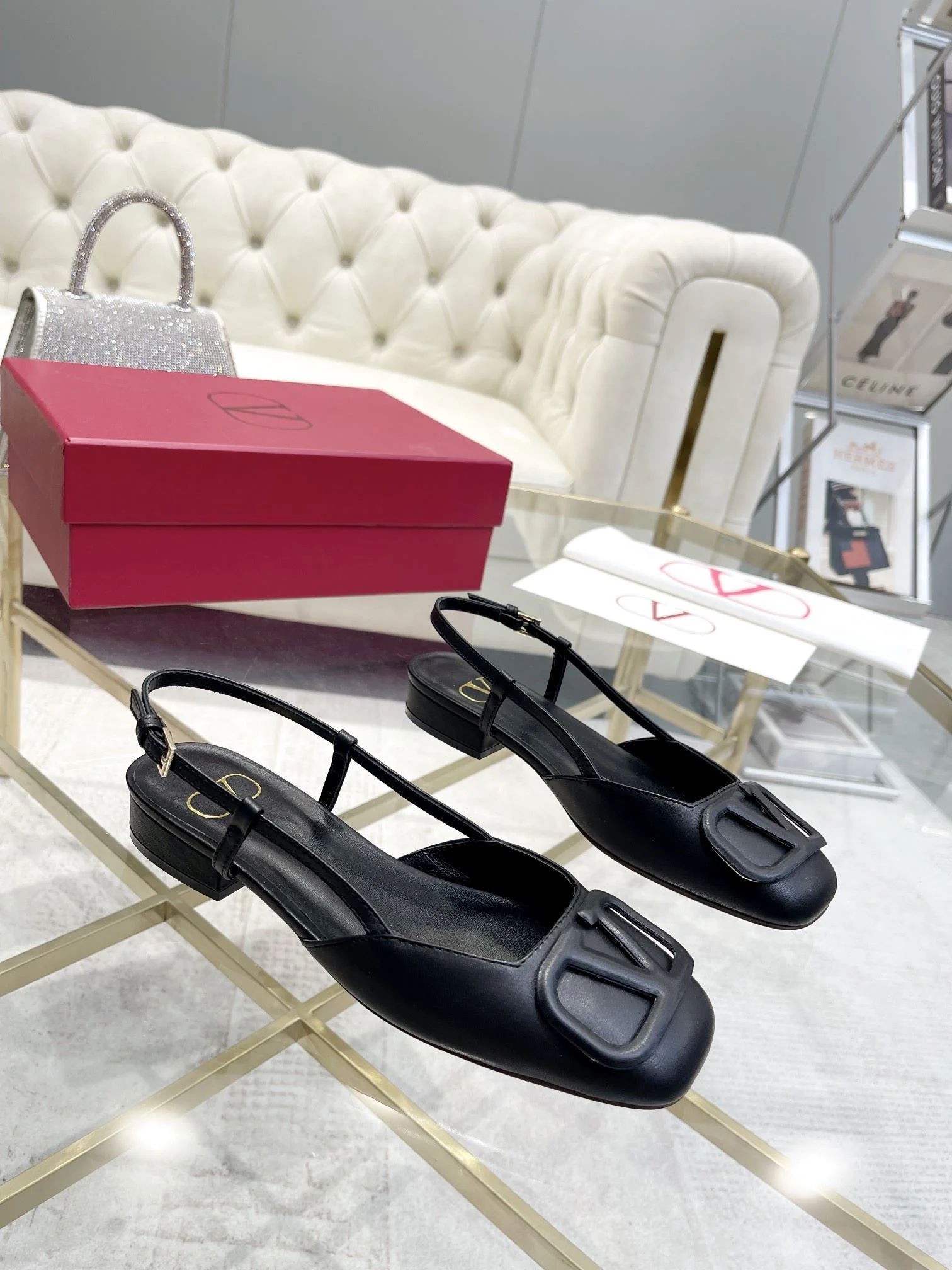 NewStyle Valentino Sandals 36029