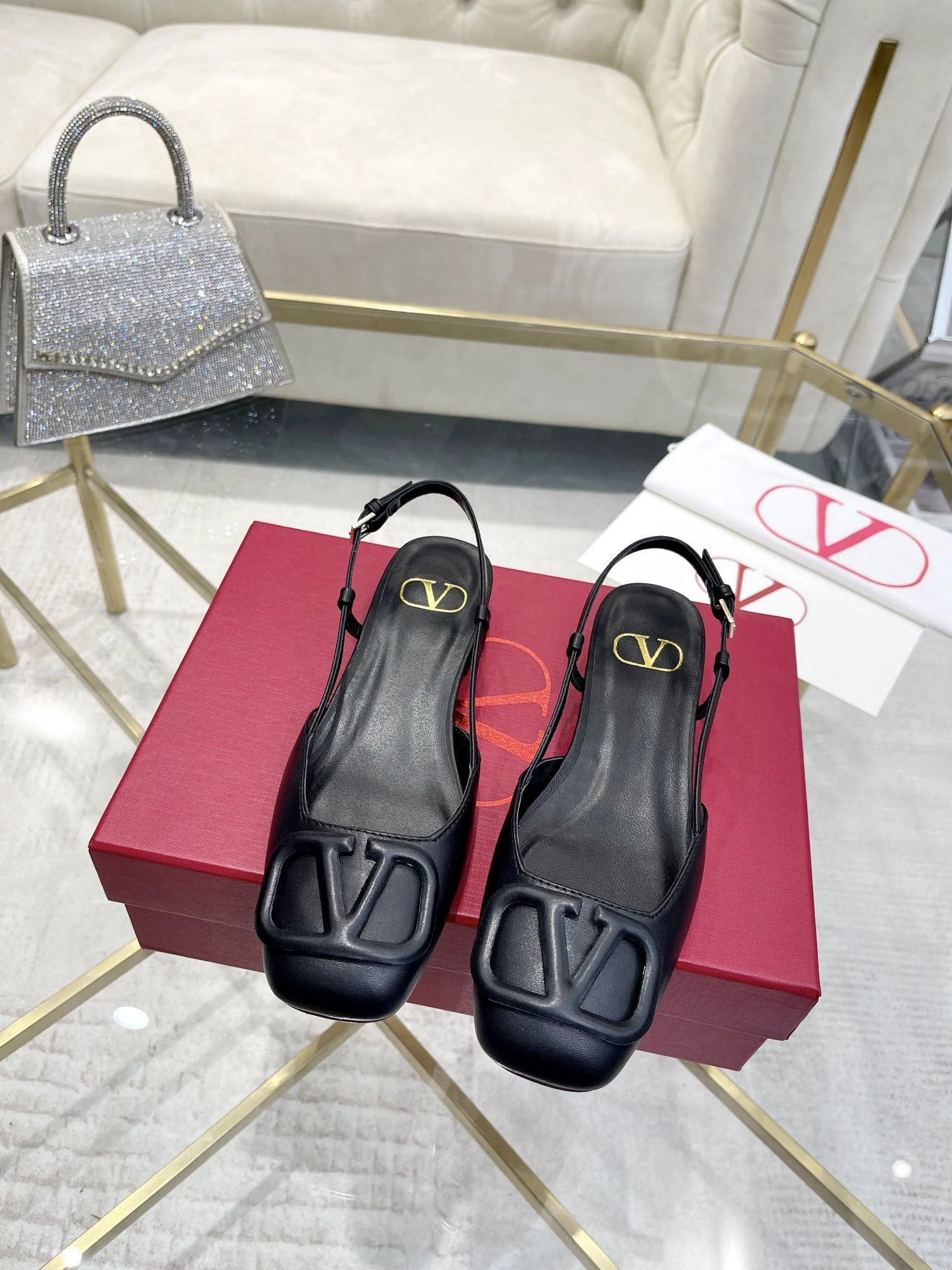 NewStyle Valentino Sandals 36029