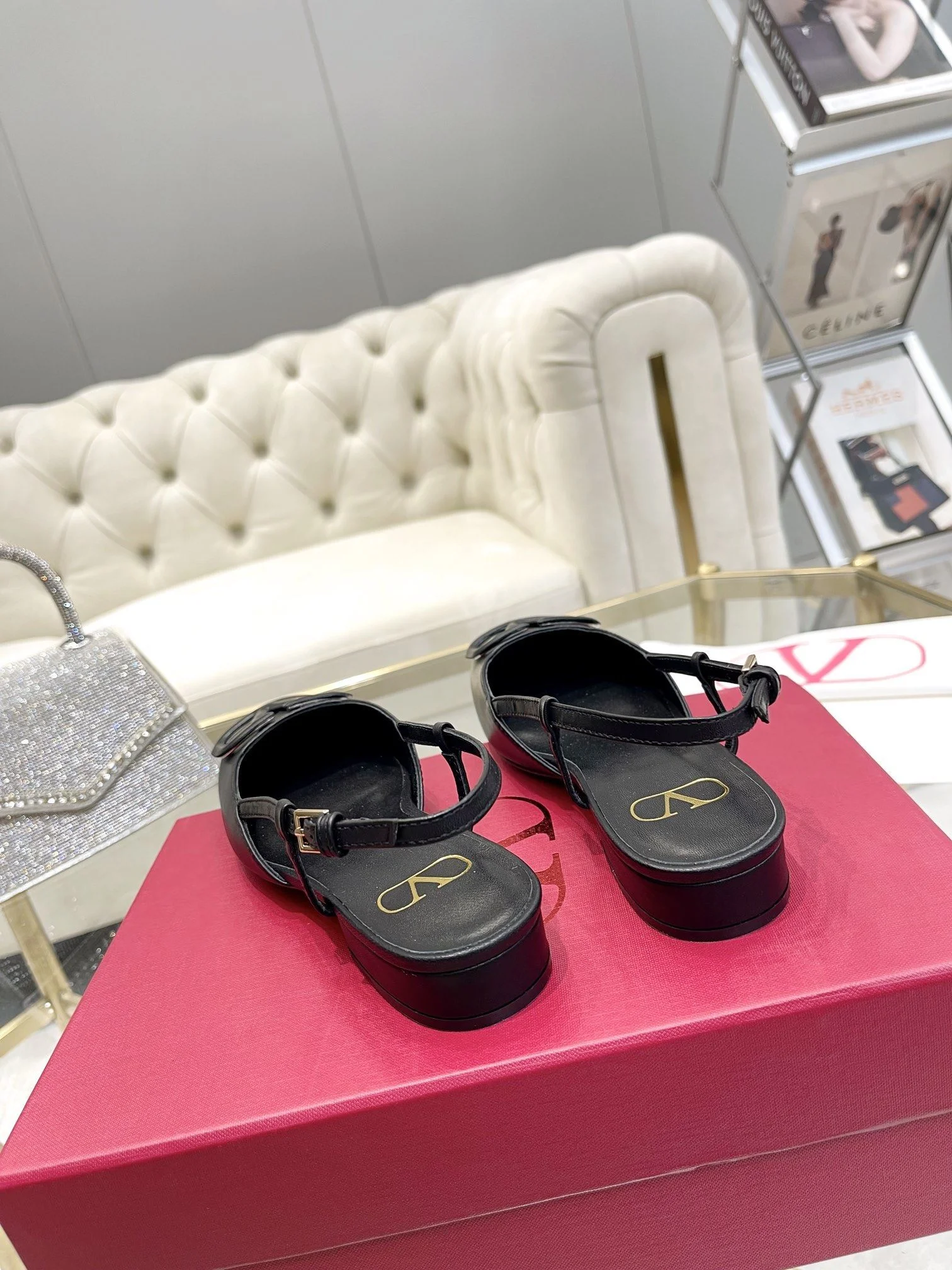 NewStyle Valentino Sandals 36029