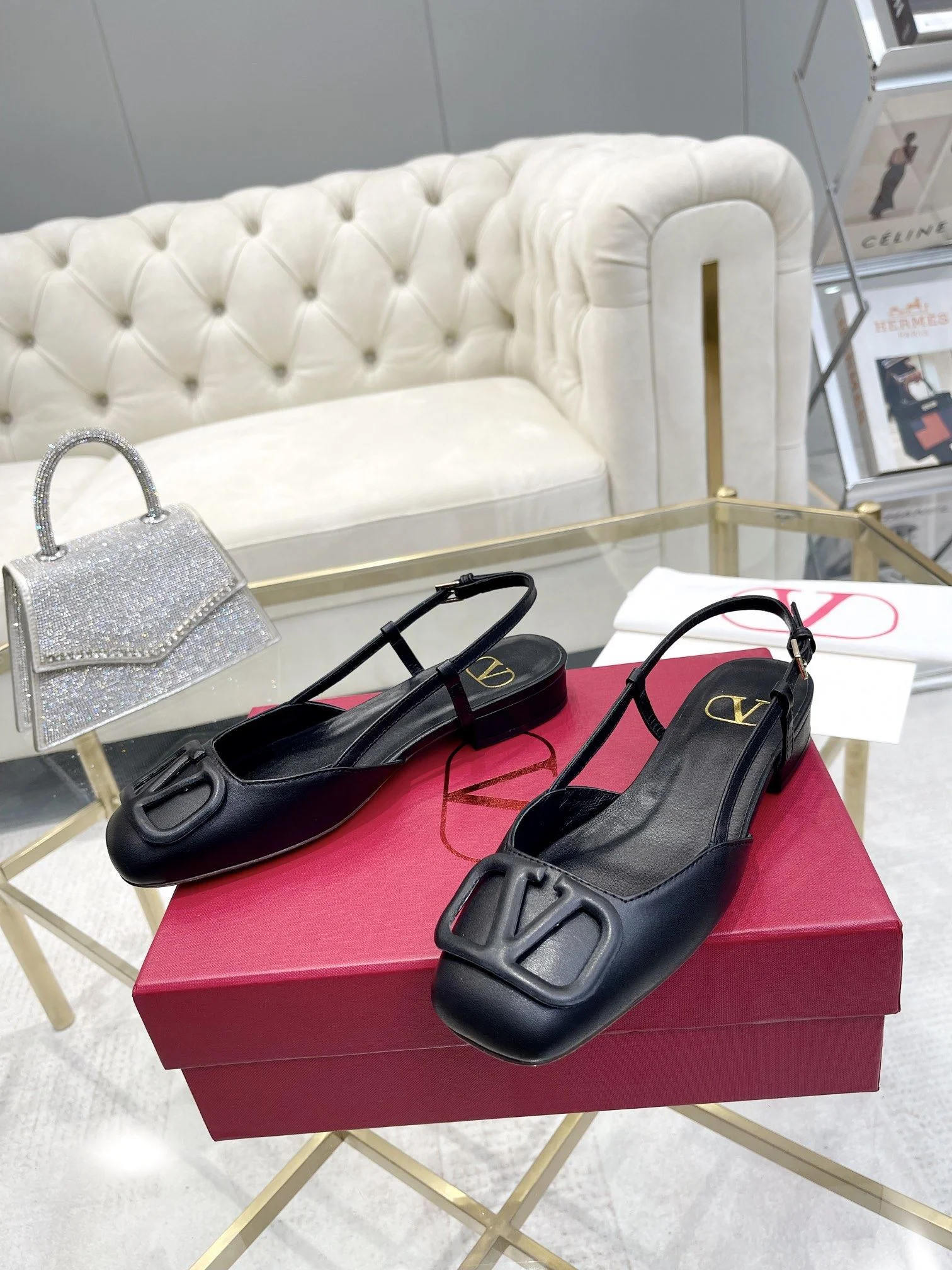 NewStyle Valentino Sandals 36029