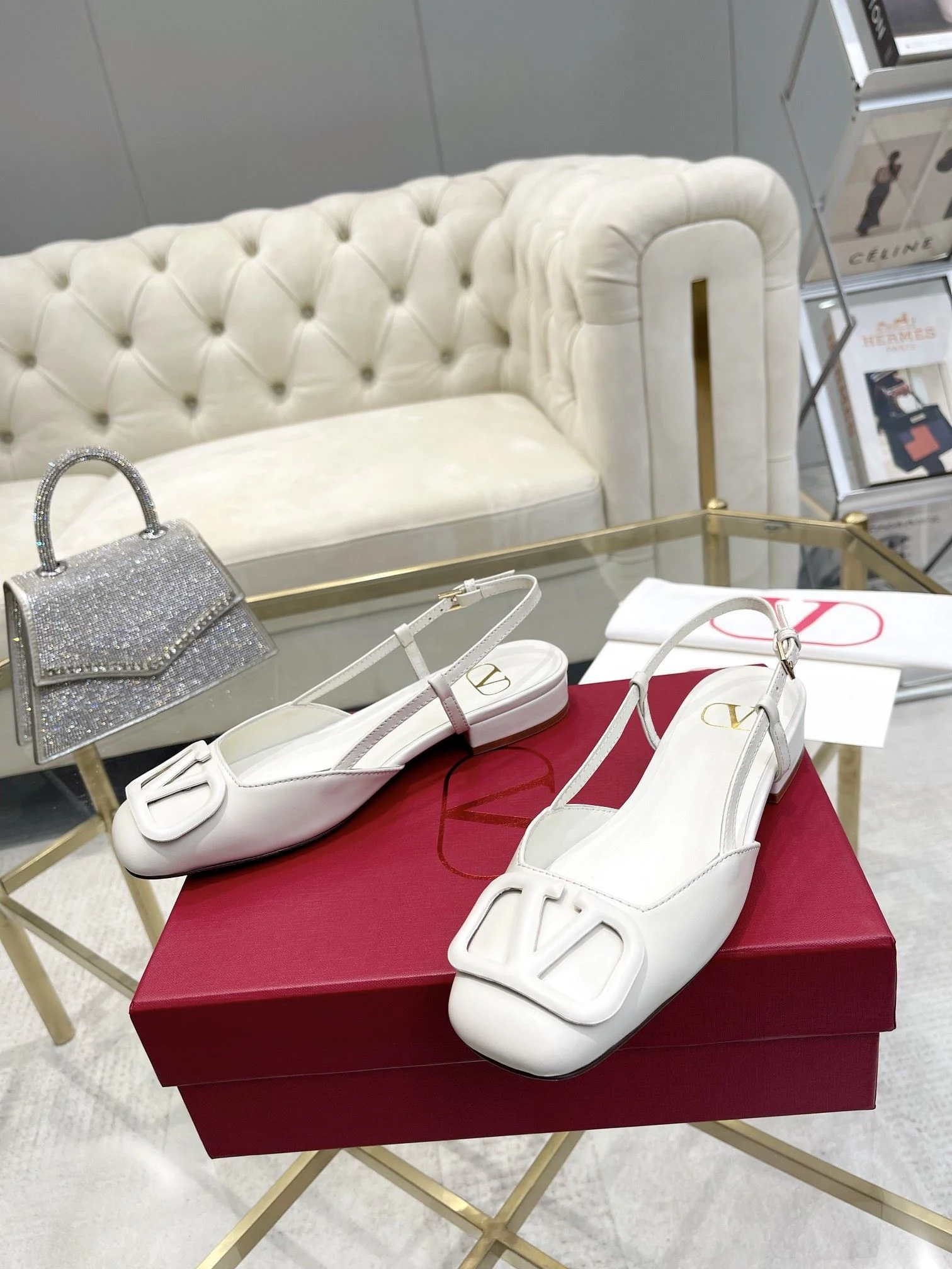 Valentino Sandals Supportive 36046