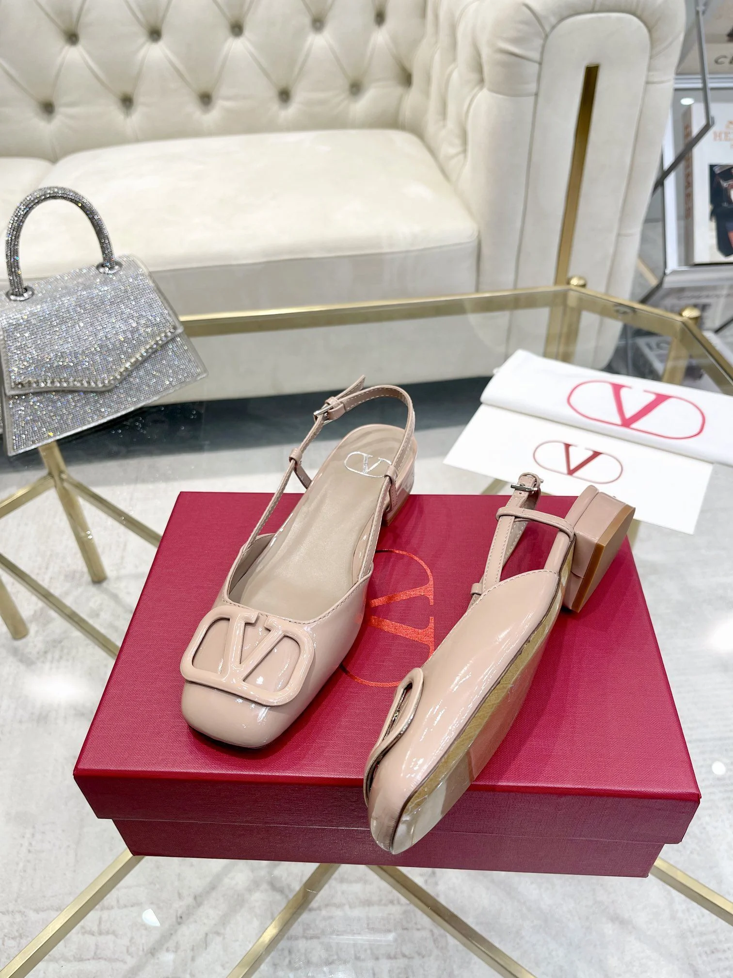 Valentino Sandals Snug 36027