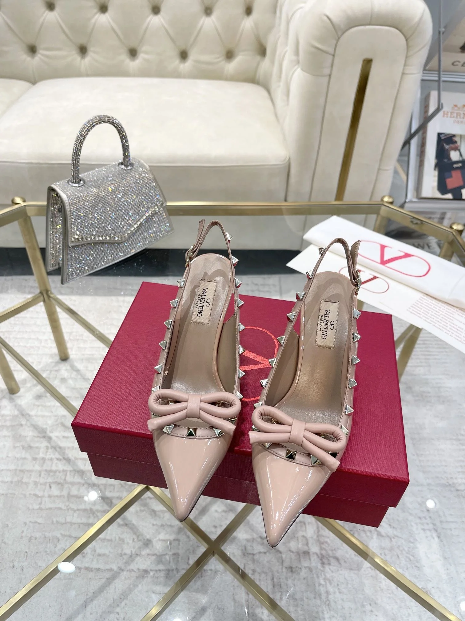 Valentino Sandals Trendsetting 36044
